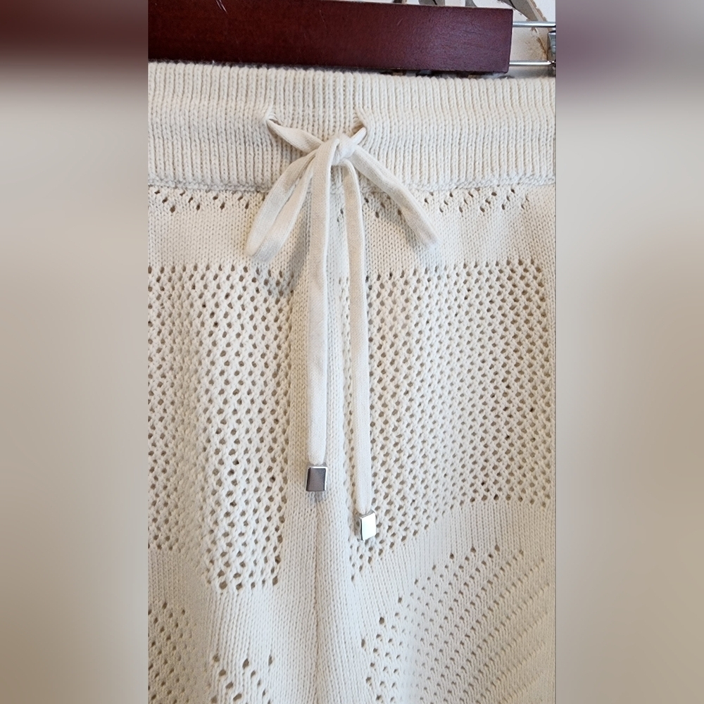 CUPCAKES & CASHEMERE CROTCHET KNIT SHORT IVORY DRAWSTRING WAIST NWT SZ LARGE - Picture 9 of 12